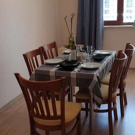 Family Holiday Apartments Breez 1 Varna ภายนอก รูปภาพ